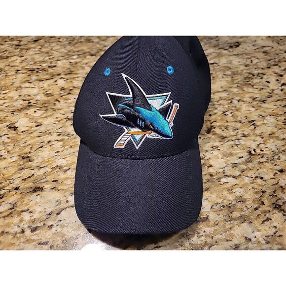 San Jose Sharks NHL Hat Cap Black Hockey Mens Fitted Size 7 1/4 Zephyr - Picture 8 of 8
